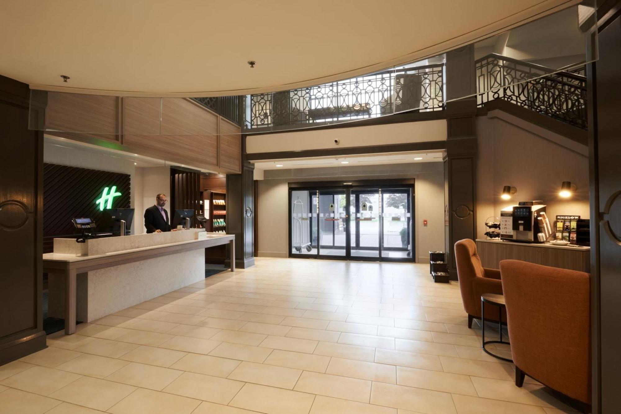 Holiday Inn & Suites Ottawa Kanata By Ihg Exteriör bild