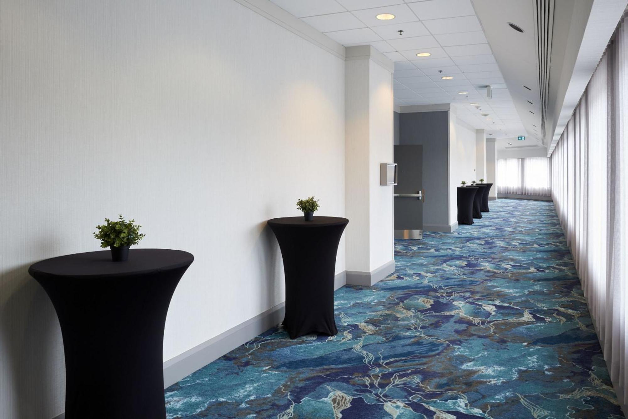 Holiday Inn & Suites Ottawa Kanata By Ihg Exteriör bild