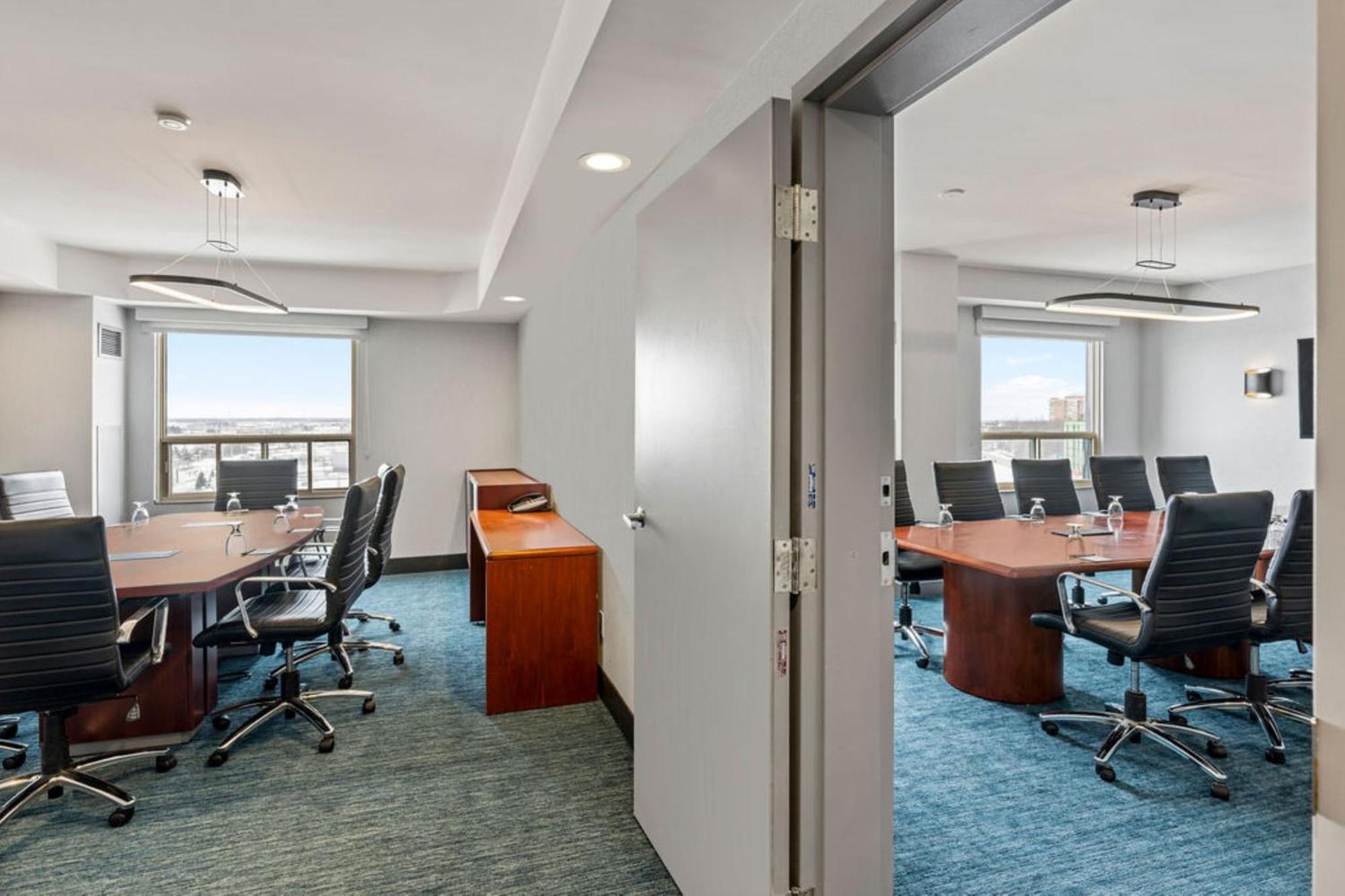 Holiday Inn & Suites Ottawa Kanata By Ihg Exteriör bild