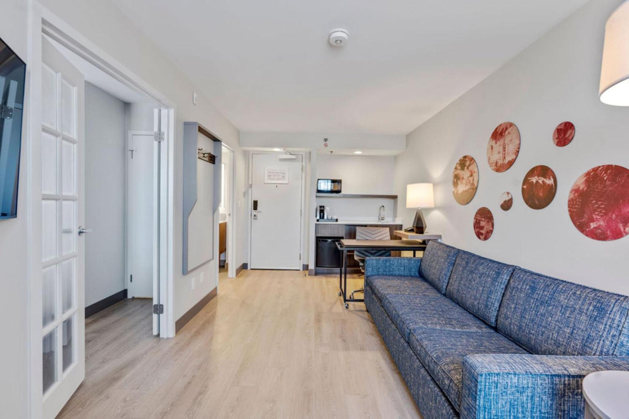 Holiday Inn & Suites Ottawa Kanata By Ihg Exteriör bild
