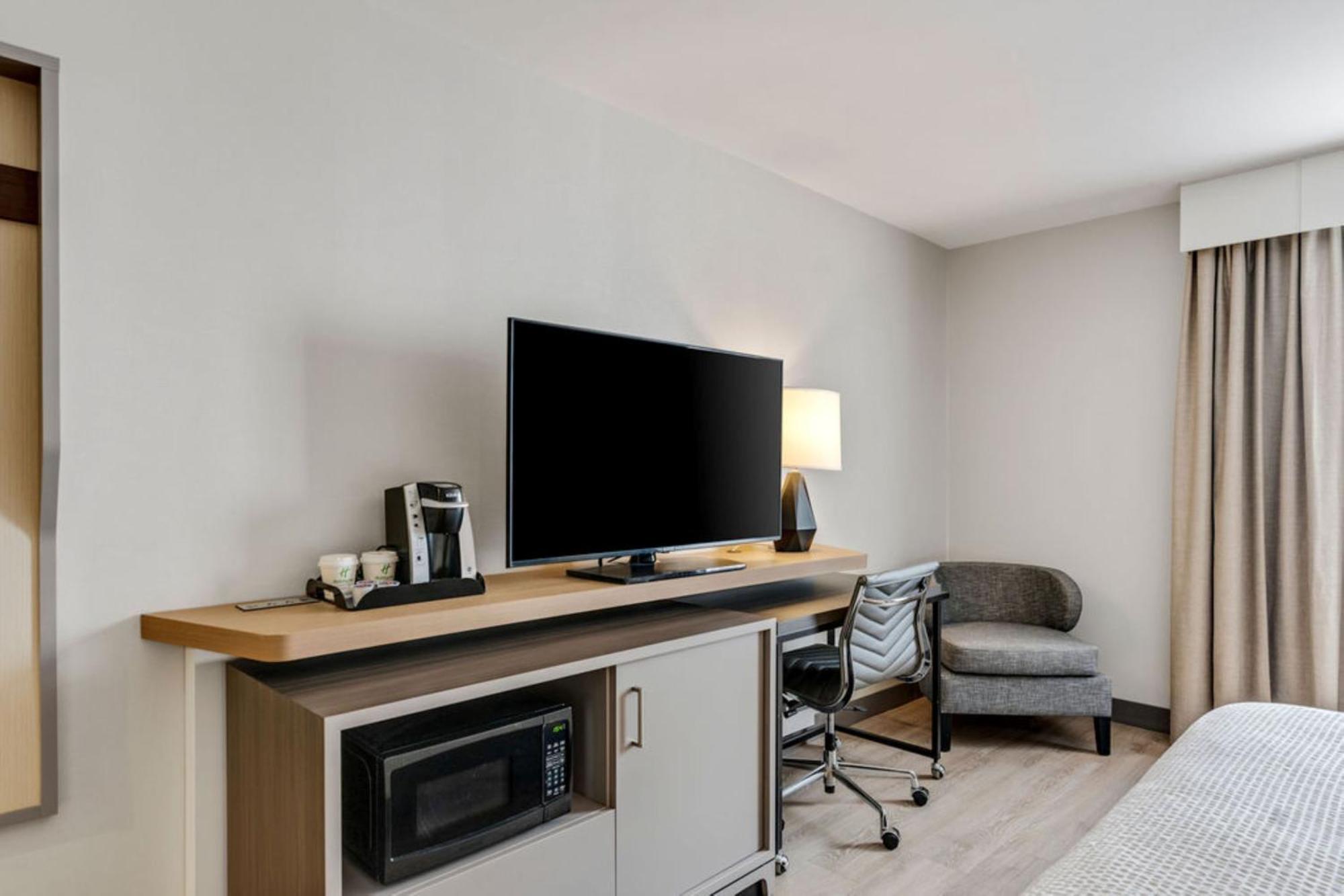 Holiday Inn & Suites Ottawa Kanata By Ihg Exteriör bild